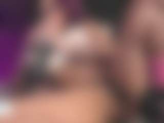 Luana's Live Sex Cam Show