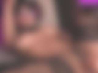 Luana's Live Sex Cam Show