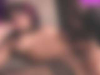 Luana's Live Sex Cam Show