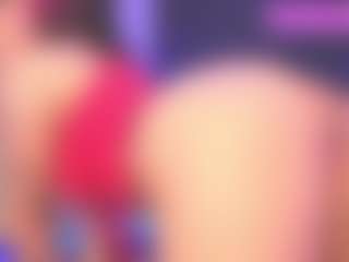 Live cam show with Luana - Brown Eyes Ebony on sexylive.show