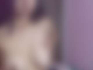 Live cam show with mady-gh - Yoga on crypto-cams