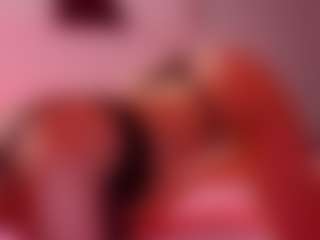 Bella's Live Sex Cam Show