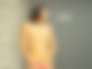 Live cam show with Veluxe - Blue Eyes on Fit Hotties