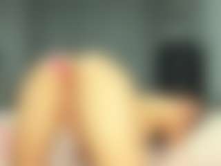 Live cam show with Veluxe - Double Penetration on https://playwithruby.com
