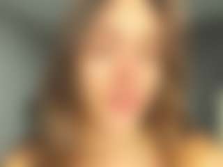 Live cam show with Veluxe - Blue Eyes on StripNow