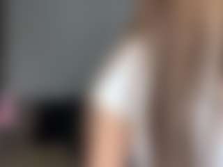 Live cam show with TuReins - Gray Eyes on Camsoda