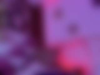 Live cam show with EveSinclaiir - Green Eyes on camtv