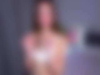 Live cam show with AdelePectol - Blonde Hair on sexytreat.net