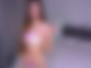 Live cam show with AdelePectol - Oil on Camsoda