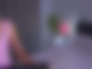 Live cam show with AdelePectol - Asian Petite on AdultVida.com