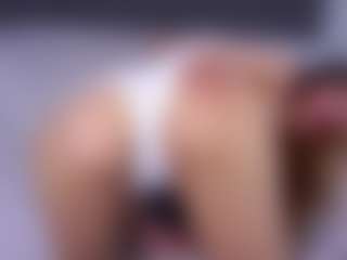 Live cam show with AdelePectol - HD on Fling VIP Chat