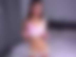 AdelePectol's Live Sex Cam Show