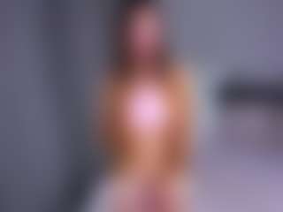 Live cam show with AdelePectol - Small Tits Brown Hair on Hubzter Live