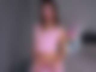 Show en direct avec AdelePectol - Strip Asian sur Camsoda