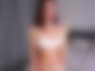 Live cam show with AdelePectol - Hairy Pussy on liverealitysex.com