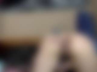 Finelia's Live Sex Cam Show