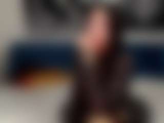 Finelia's Live Sex Cam Show