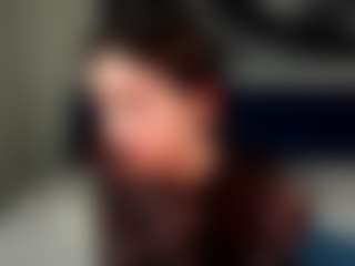Live cam show with Finelia - Nipple Piercings on makecum.org