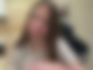 Live cam show with Asti - Erotic Dance on Camsoda
