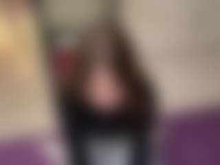 Live cam show with Asti - Twerk on Camsoda