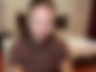 Live cam show with Kamila - Hairy Pussy on Camversity