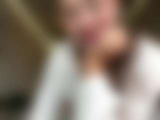 Live cam show with Kamila - College Mature on sexylive.show