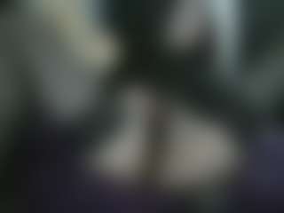 Live cam show with VixenKitten999 - Body Massage on CamwithHer