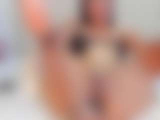 Live cam show with AbrilCastroo - Gape on Camsoda