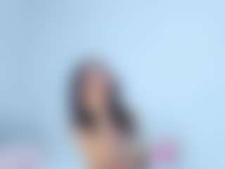 Live cam show with Alessia-Kat - Average on Camsoda