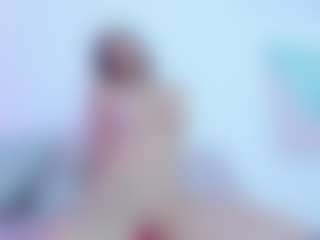 Live cam show with Alessia-Kat - Strip on Dare Cams