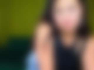 Live cam show with AlicaMayer - Tease on Milf Play