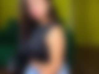 Live cam show with AlicaMayer - Teen (18+) on Camsoda