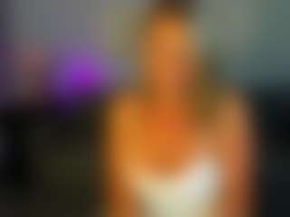 AlisaAllisen's Live Sex Cam Show