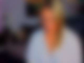 Live cam show with AlisaAllisen - Middle Aged on dasdasdadada.com