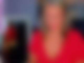 Live cam show with AlisaAllisen - Middle Aged on Fling VIP Chat