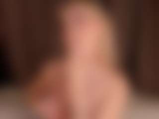 AmmyMoore's Live Sex Cam Show
