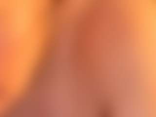 Live cam show with Barbara-foox - Submissive on Camsoda