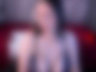 Live cam show with Barbara-foox - Striptease MILF on Camsoda