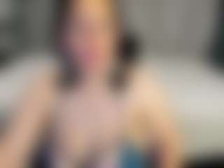 Live cam show with Barbara-foox - Striptease MILF on CamClone