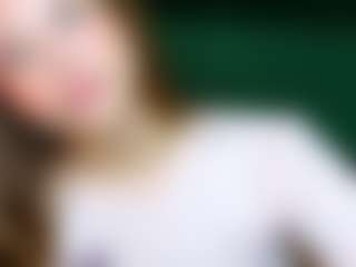 Live cam show with DariaAngels - College Teen (18+) on xDating