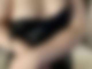Live cam show with Isa-Thompsson - Gray Eyes on madthumbs
