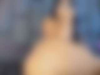 Live cam show with Lana-Slim - Double Penetration on Hubzter Live