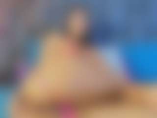 Live cam show with Lana-Slim - Double Penetration on StripNow