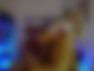 Live cam show with LunaGrace18 - Blue Eyes on Dolls Live