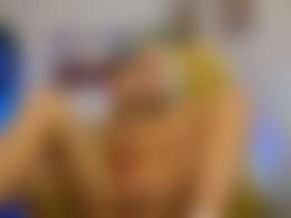 Live cam show with LunaGrace18 - Blonde Hair Petite on Streamer API
