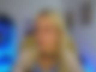 Live cam show with LunaGrace18 - Blonde Hair on Fling VIP Chat