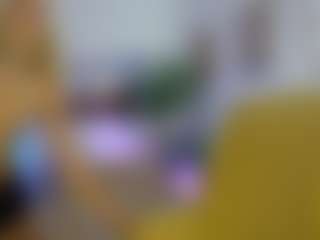 Live cam show with LunaGrace18 - Blonde Hair Petite on Hubzter Live