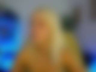 Live cam show with LunaGrace18 - Blonde Hair on Camsoda