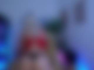 Live cam show with LunaGrace18 - Barelylegal on galaxygirlnitro.com