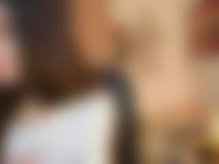 Live cam show with LunaGrace18 - Barelylegal on Camsoda